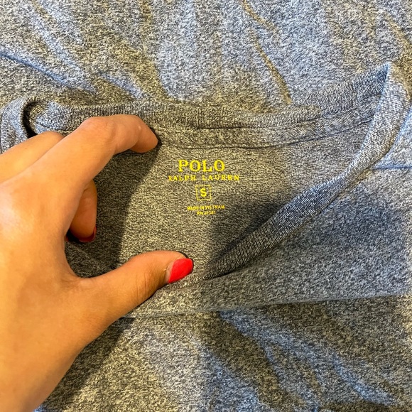 Polo Ralph Lauren Grey t shirt - Picture 2 of 3